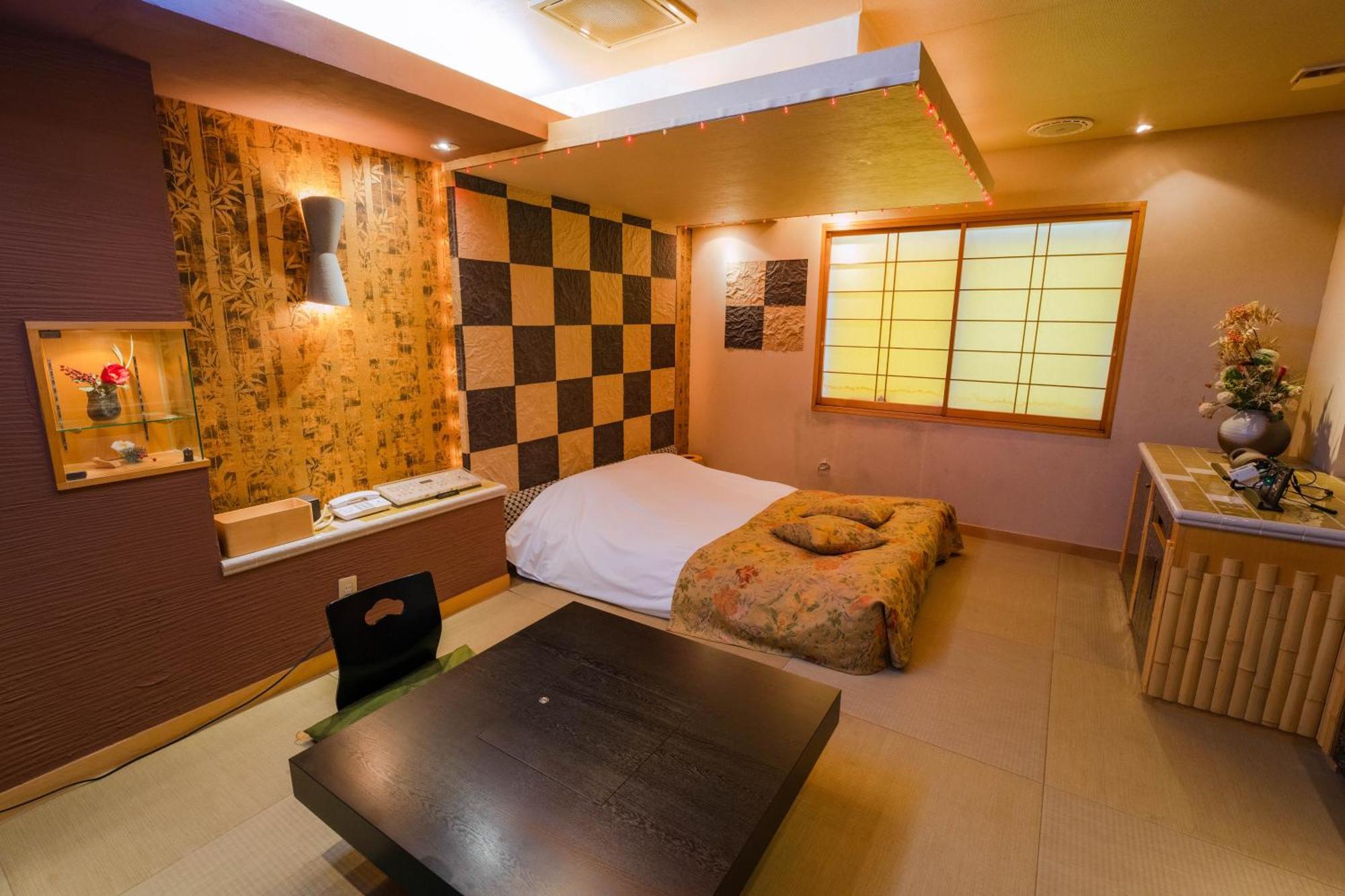 Eight Prince Hotel -Adult Only- Tokorozawa Exterior foto